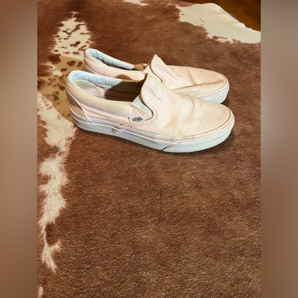 Light pink Vans 
men's size 5 women's 6.5
Some wear no major flaws